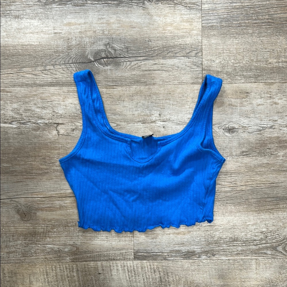 SHEIN Blue Fitted Crop Tank Top